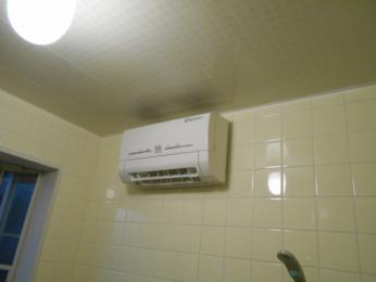 浴室暖房乾燥機 V-241BK-RN 施工後