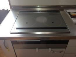 IHクッキングヒーター KZ-T563S 施工後