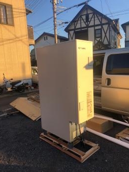 施工中 EHP-3703CXP