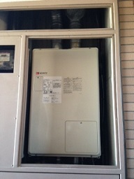 給湯器 GTH-2444AWX-SFF BL 施工後