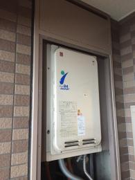 給湯器 RUJ-V2401B(A) 施工前