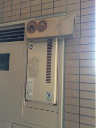 給湯器 RUF-VS2005SAA 施工前