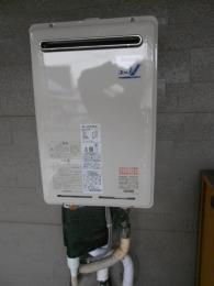 給湯器 RUJ-V2401W(A)(リモコンセット) 施工後