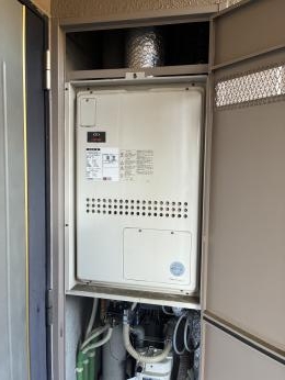給湯器 GTH-2454SAWD 施工前
