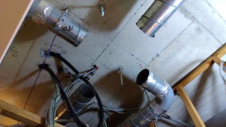 施工中 V-18ZMPC6-BL