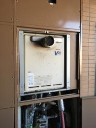 給湯器 RUF-A2000SAT(A) 施工前
