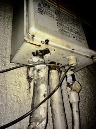 給湯器 GQ-1621WZ-2 施工前