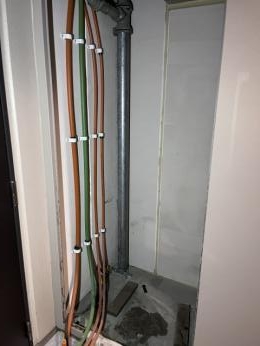 施工中 SRT-J37WD5