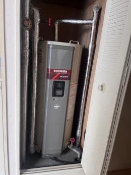 電気温水器 SN3-3017ML 施工前