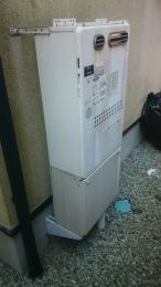 給湯器 GTH-C2448AW3H-1 BL 施工前