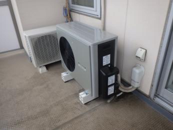 施工中 CHP-ED302AY2