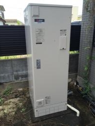 電気温水器 SRG-376E 施工後