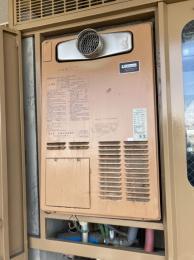 給湯器 GTH-2444AWX3H-T-1 BL 施工前