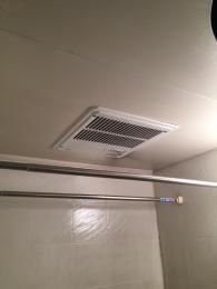 浴室暖房乾燥機 FY-13UG3V 施工前