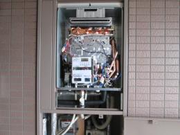 施工中 RUF-A2400SAW(A)