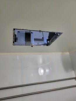 施工中 BS-133HM-CX