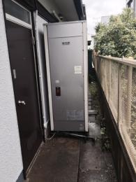 電気温水器 BE-Z37EWU 施工前