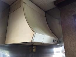 施工前 サンウェーブの白い箱型ですが型式不明