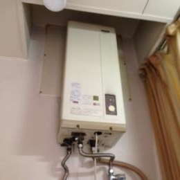 給湯器 RUX-V1315FFDA-E 施工前