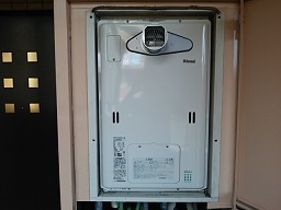 エコジョーズ RUFH-TE2403AW2-3 施工後