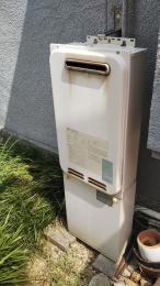 給湯器 RUJ-A1610W 施工前