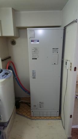 電気温水器 SRT-376EU 施工後