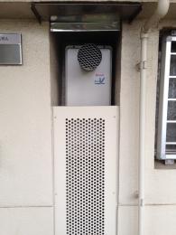 給湯器 RUX-VS2016T-E 施工前