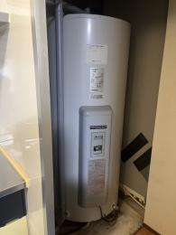 電気温水器 SRG-375G 施工前