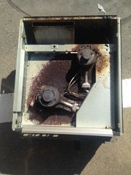 施工前 ハーマン DG2002 ビルトインタイプです。