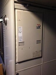 給湯器 RUFH-V2403AB2-3(B) 施工後