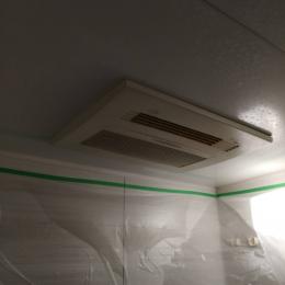 浴室暖房乾燥機 BDV-4104AUKNC-J2-BL 施工前