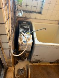 風呂釜 RBF-BSBN-FX-R-T 施工前