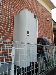 電気温水器 SRT-J46C4 施工前