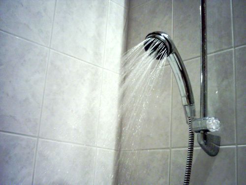 シャワーの水圧が弱い